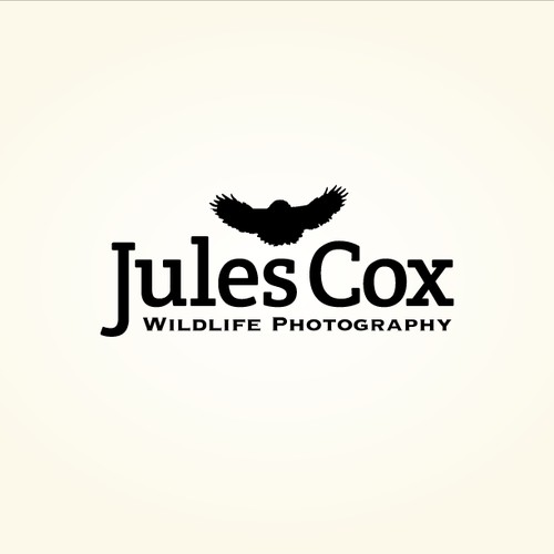 Create a beautiful logo for a professional wildlife photographer