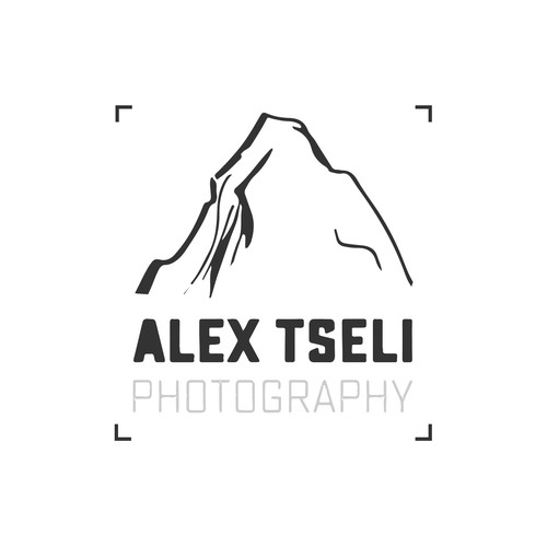 Logo design for a photographer 