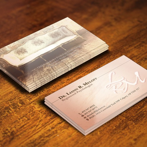 Create a standout business card for a professional psychologist!