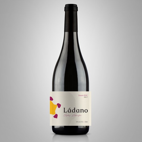 LÁDANO - Wine Label