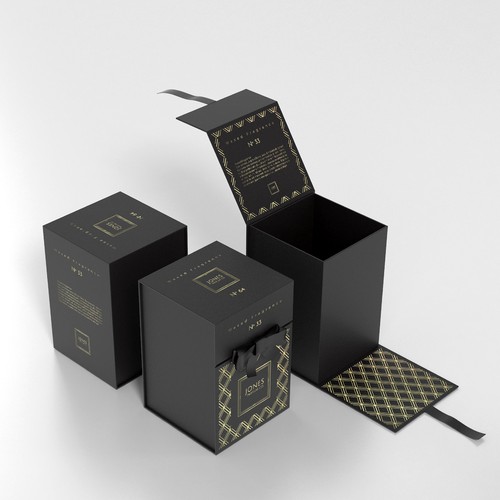 Luxurious, high-end soy candle packaging. Simple, elegant.