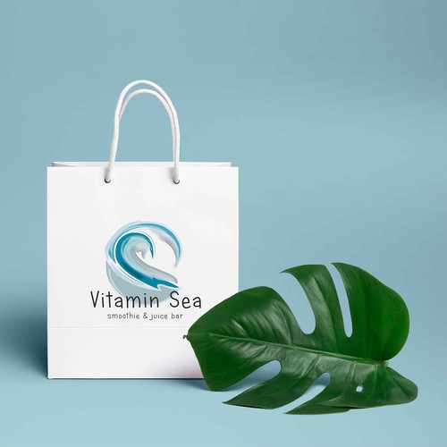 Logo concept for a smoothie & juice bar