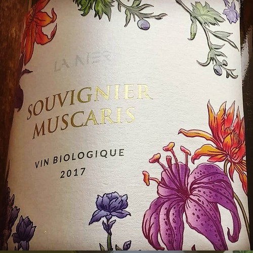 Printed label for Souvigner Muscaris wine