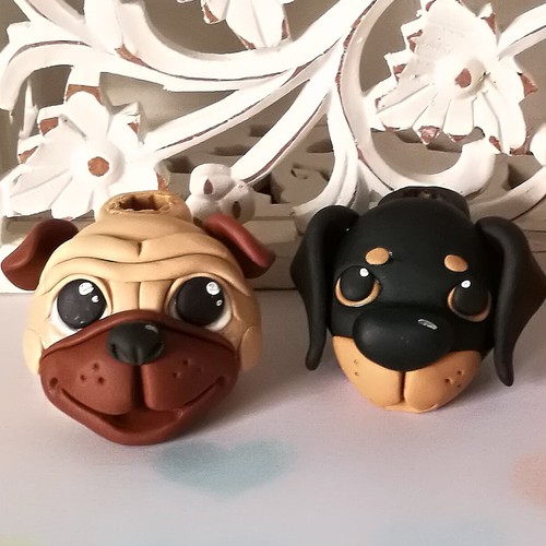  Design unique and innovative Dachshund, French Bulldog and Labrador Retriever Mug in same style