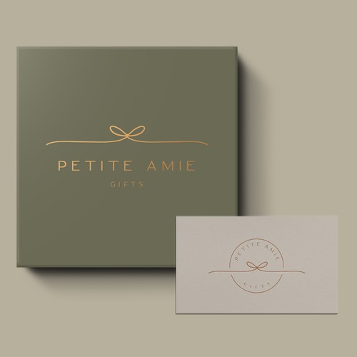 Petite Amie Gift