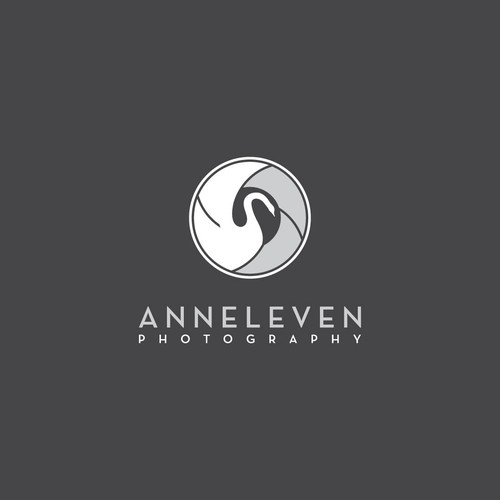 Create an elegant logo for beauty photography brand