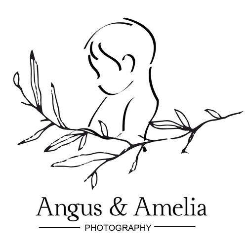 logo simples e fina sobre fotografia de bebes