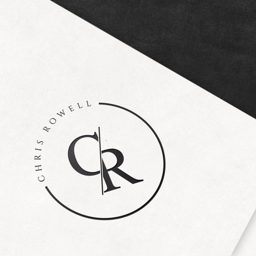 International Speaker and Internet Entrepreneur needs a Logo