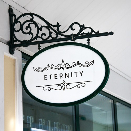 Classy logo for a bridal boutique 