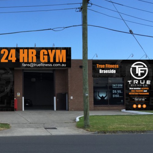 building signage for gym (true fitness braeside)