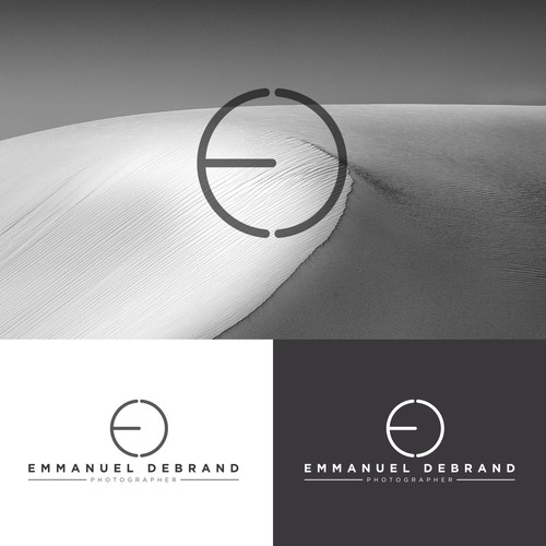 Minimalist logo for a photographer