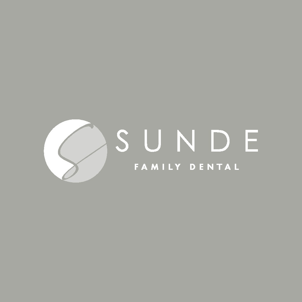 Modern and elegant dental logo