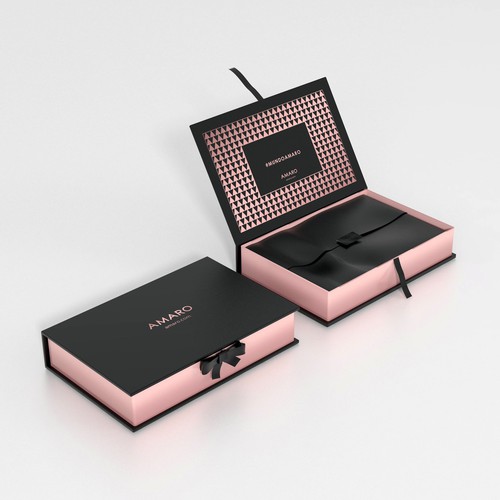 Packaging for a women’s fashion brand