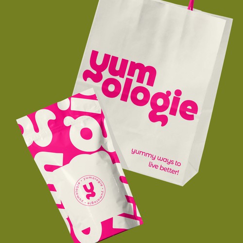 Yumologie brand design - mockups