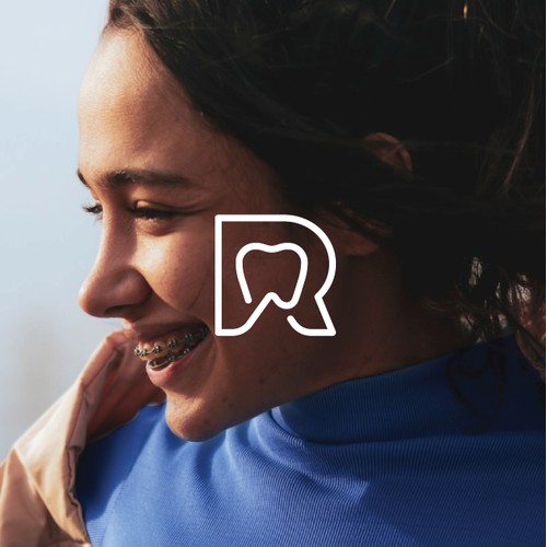 Simple yet clever monoline logo