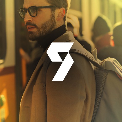 Modern Performance Logo with Bold “9” Symbol for Night Routine Brand