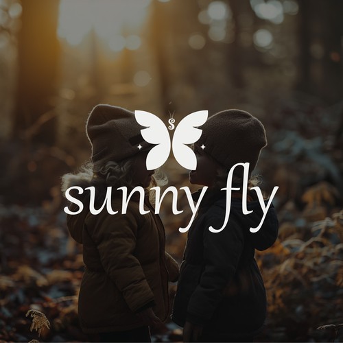 Sunny Fly – Elegant Nature-Inspired Branding for a Kids’ Fashion Label