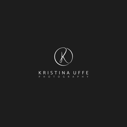 Family Photographer looking for sleek new logo