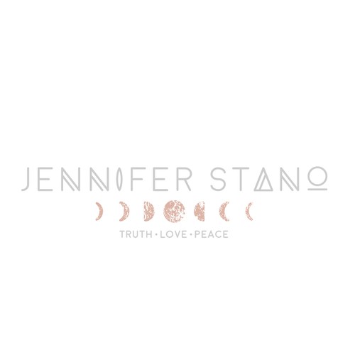 Feminine logo with airy, free feel for a blogger