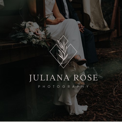 Feminine and elegant logo for a photographer in Oklahoma.