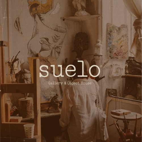 The rustic logo for Suelo