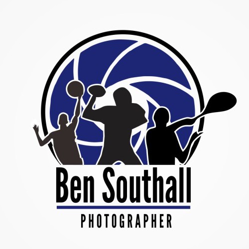 Sports Photographer requires a logo!