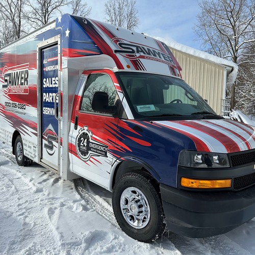 Sawyer Compressor fleet / new service box truck (14')